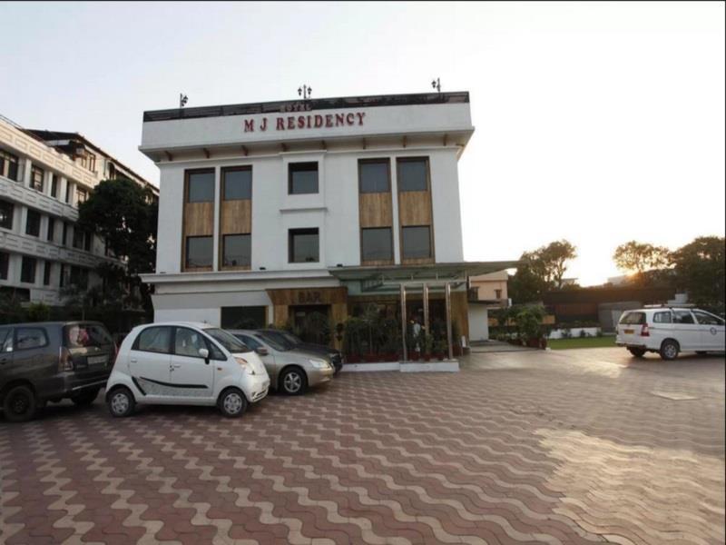 Hotel Mj Residency Dehradun Ngoại thất bức ảnh